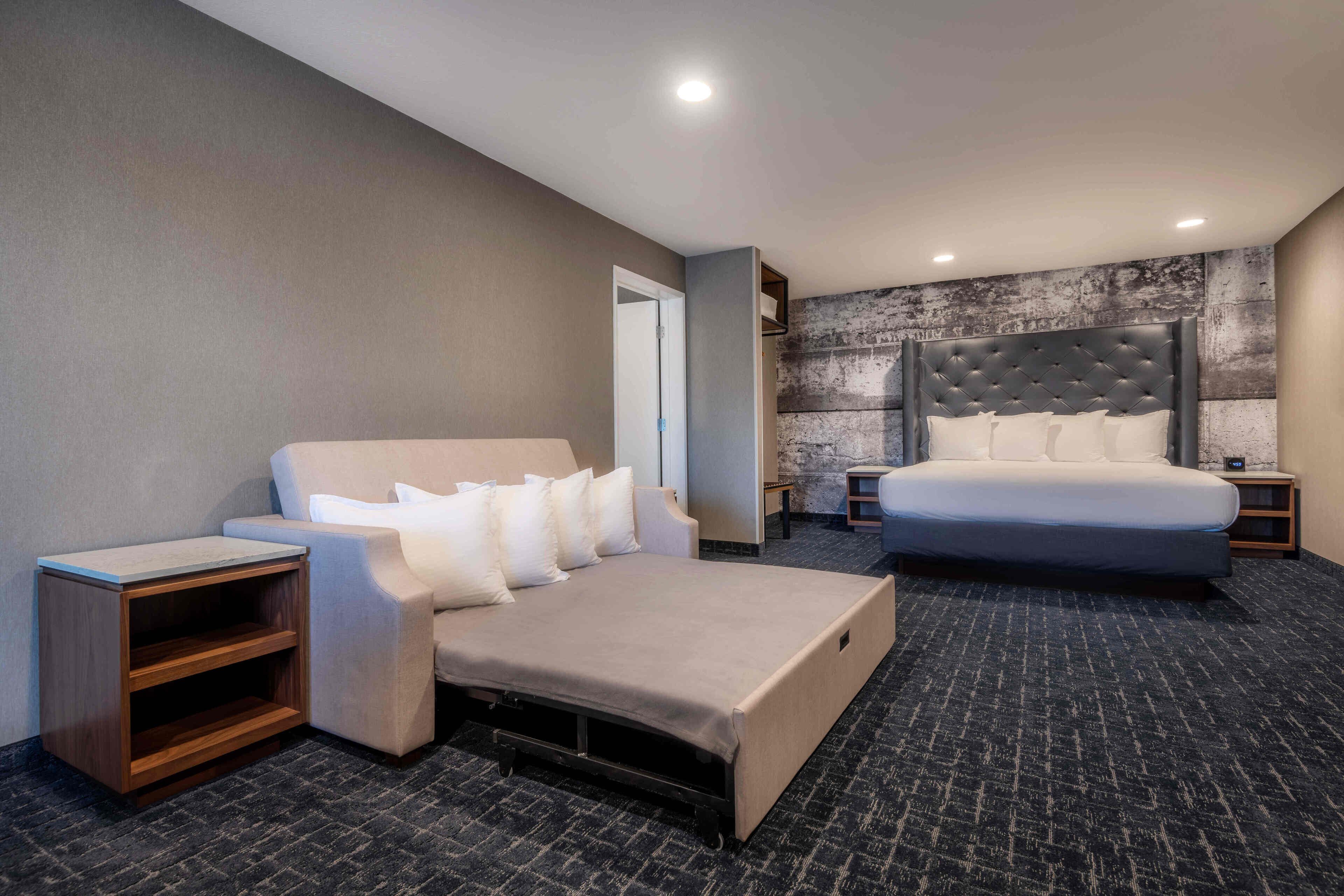 two room family suite | 2 bedrooms, in-room safe, blackout curtains, iron/ironing board