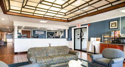 Rodeway Inn & Suites