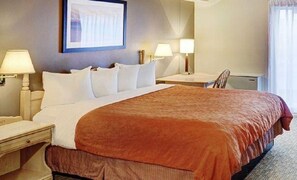 In-room safe, iron/ironing board, free WiFi, bed sheets - Thompson's Best Value Inn & Suites (Thompson)
