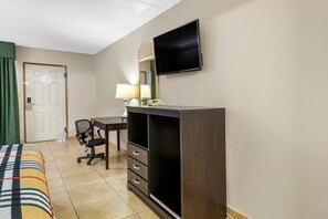 โต๊ะทำงาน, เตียงเสริม/เปล, Wi-Fi ฟรี, ผ้าปูที่นอน