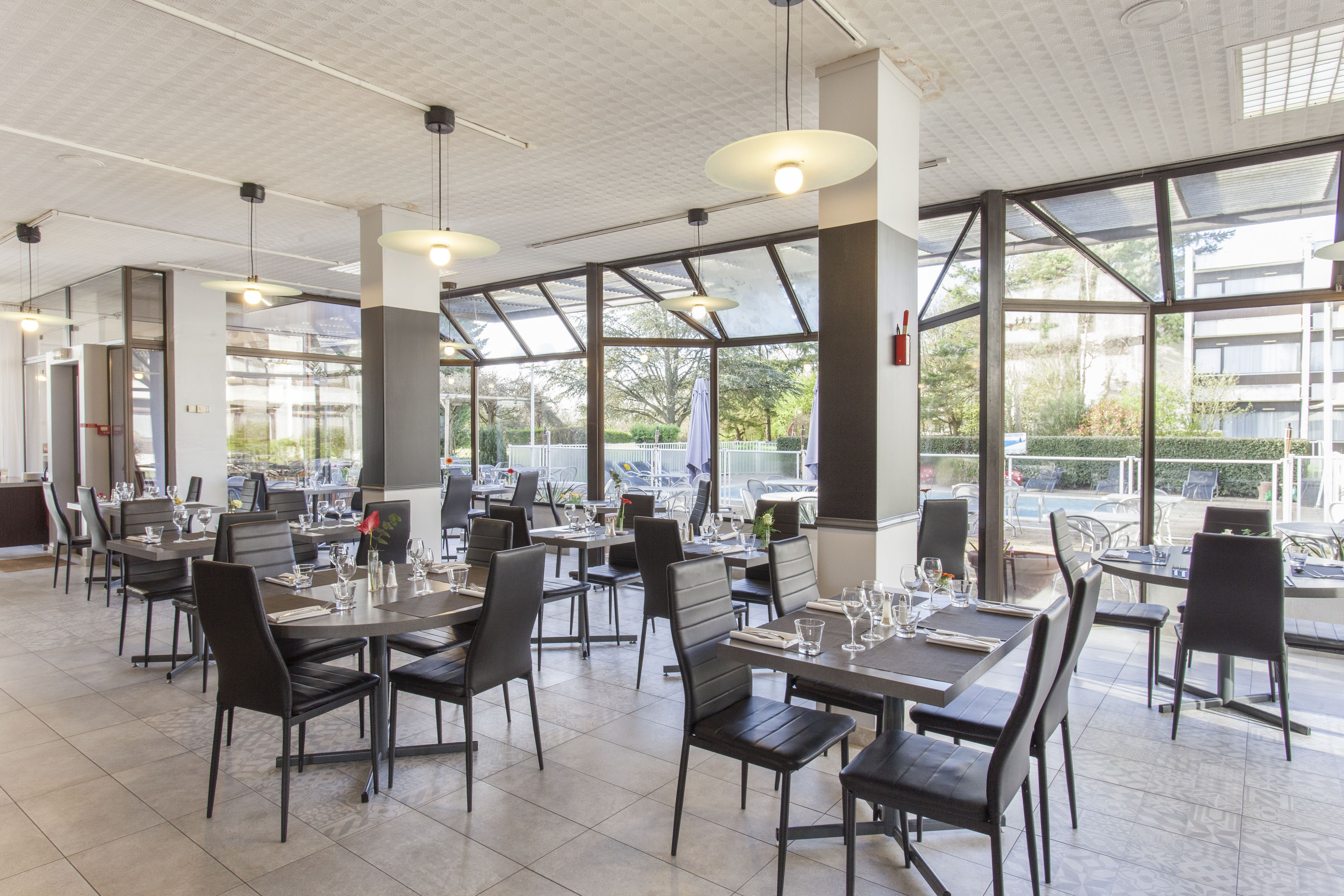 Breakfast, lunch, dinner served; French cuisine, pool views 