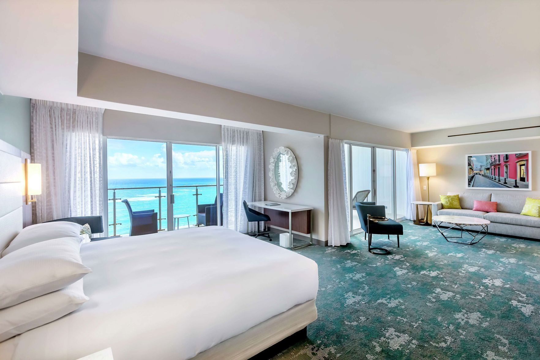 Premium bedding, in-room safe, desk, laptop workspace