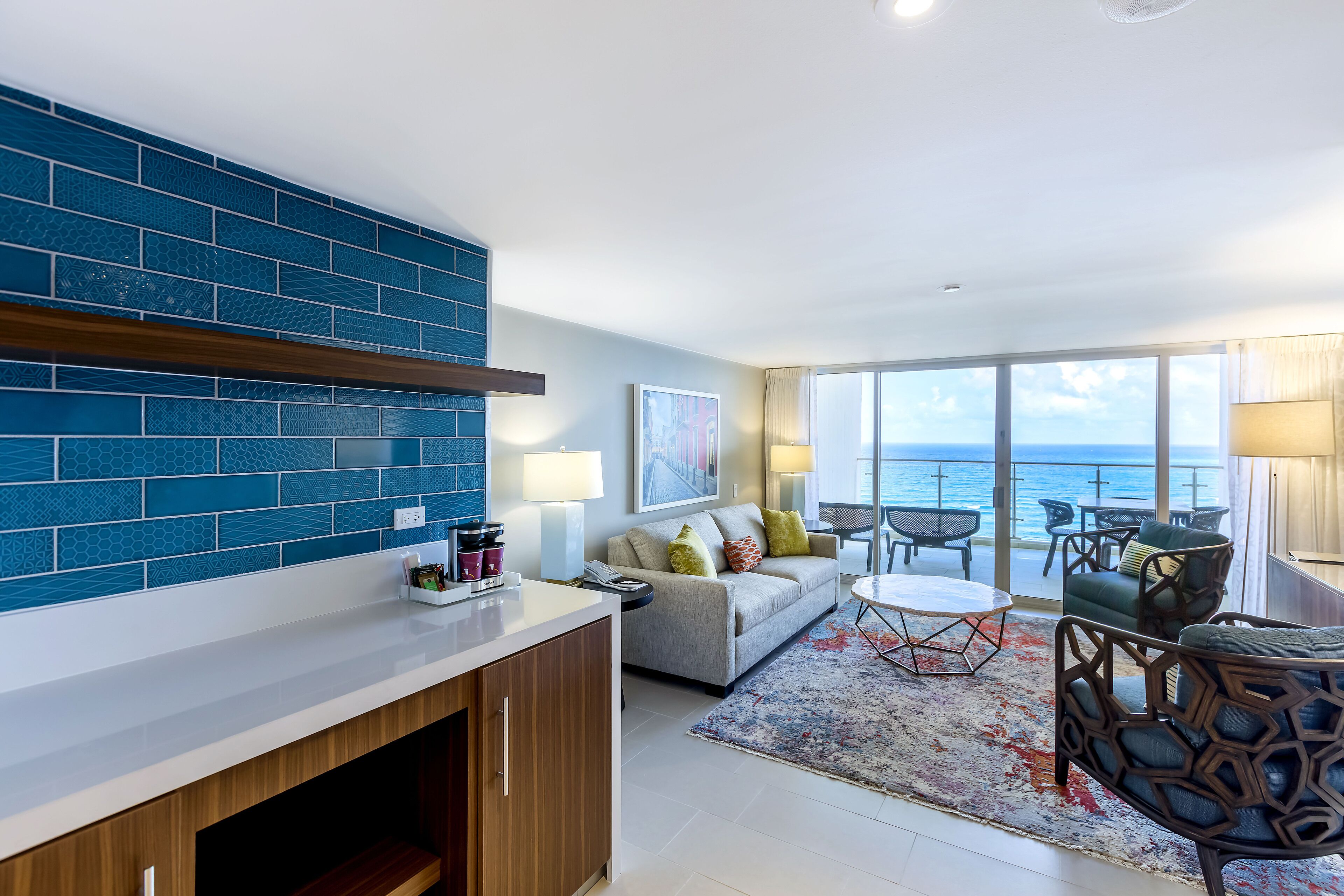 honeymoon suite, 1 king bed (wave wing) | living area | 27-inch lcd tv with cable channels, tv, pay films