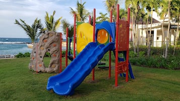 Children's play area - outdoor