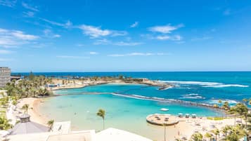 Suite, 1 cama King size, vista al océano (Beach Wing) | Vista a la playa o el mar