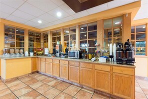Mexican cuisine - Ramada by Wyndham Louisville North (Louisville)