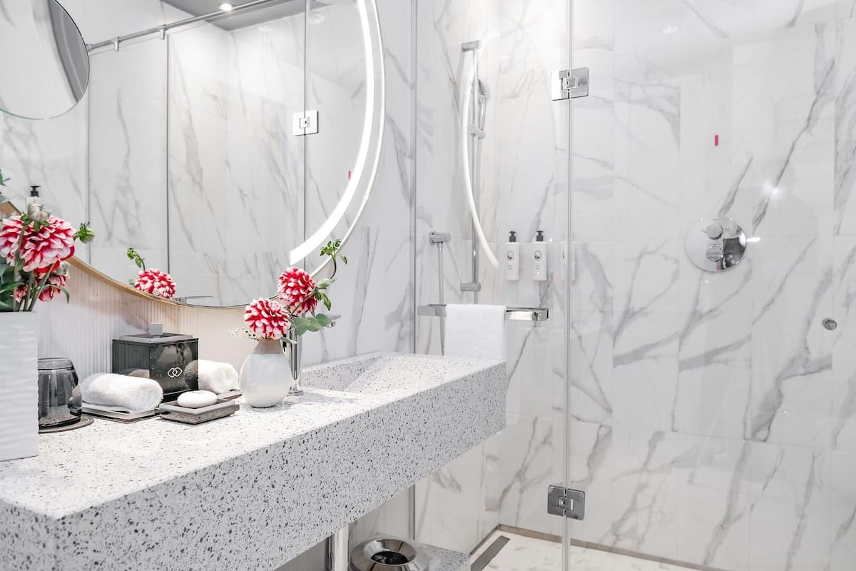 Premium bedding, minibar, in-room safe, blackout drapes