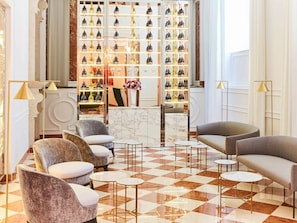 Bar (on property) - Sofitel Rome Villa Borghese (Rome)