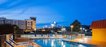 Days Inn by Wyndham Forsyth