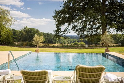 Mercure Newbury Elcot Park Hotel