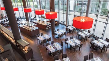 Mittagessen und Abendessen