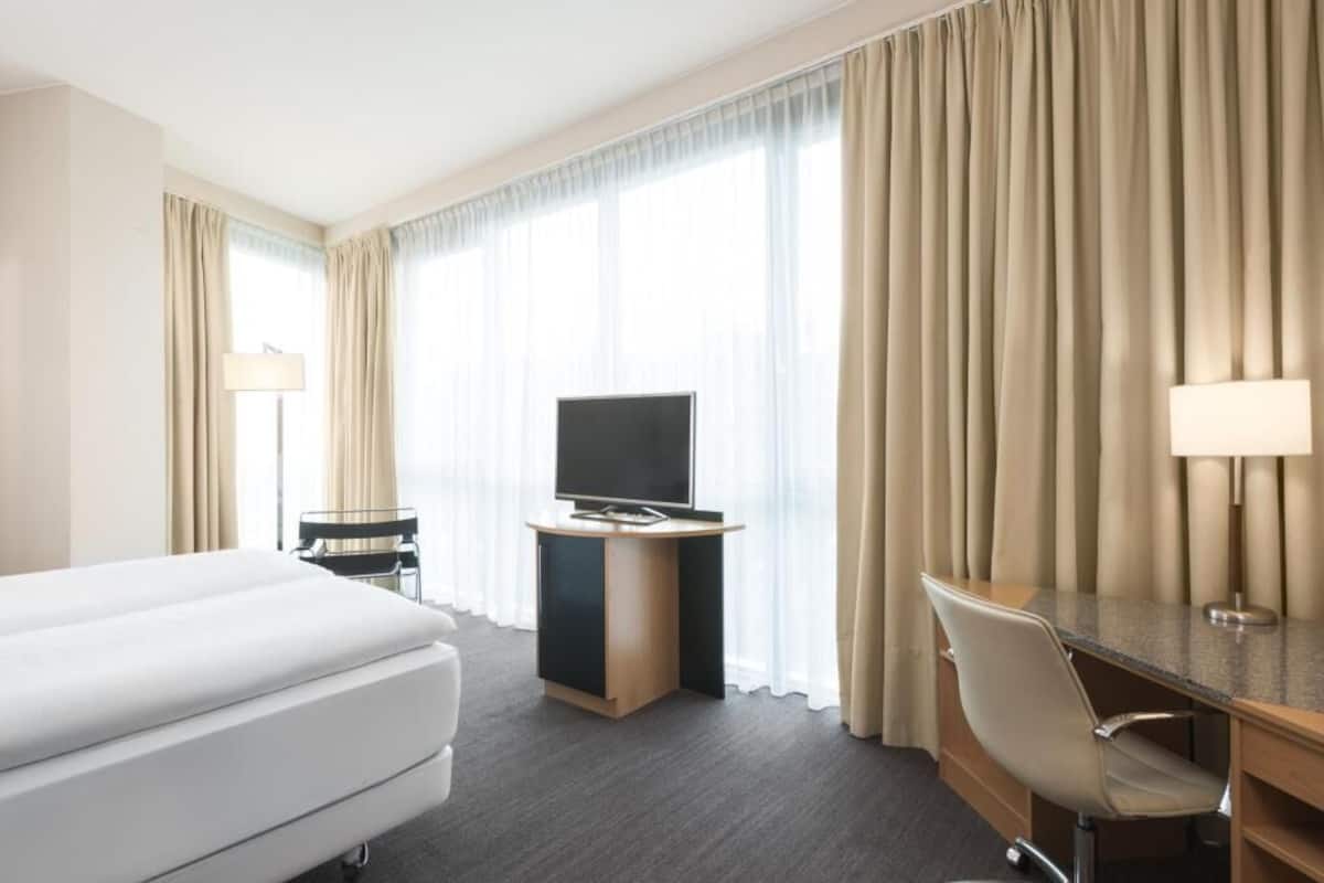 Sängtillbehör av högsta kvalitet, bäddmadrasser och minibar