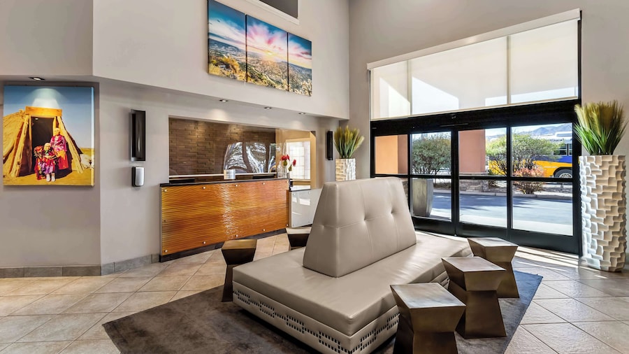 Best Western Socorro Hotel & Suites
