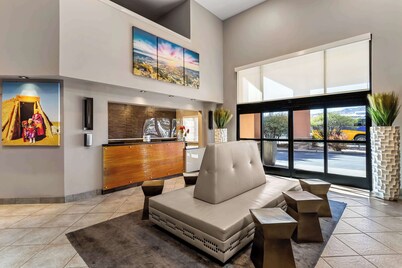 Best Western Socorro Hotel & Suites