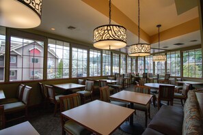 فطور مجهز للتنقل مجانًا يوميًا