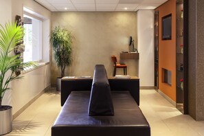 Reception hall