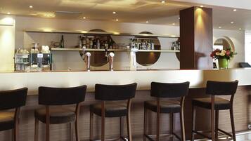 Bar (in der Unterkunft)