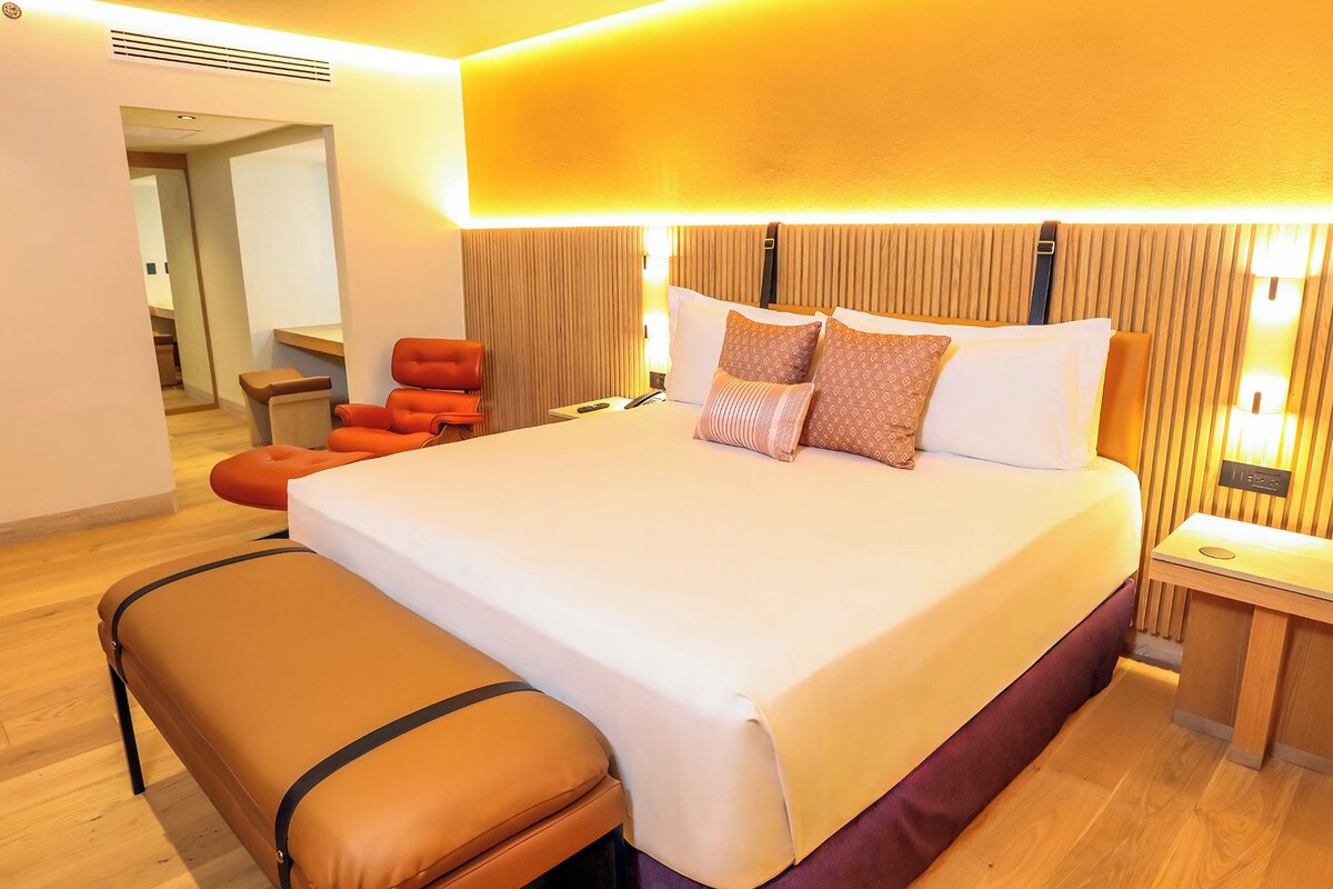 Junior Suite Superior | Ropa de cama de alta calidad y minibar