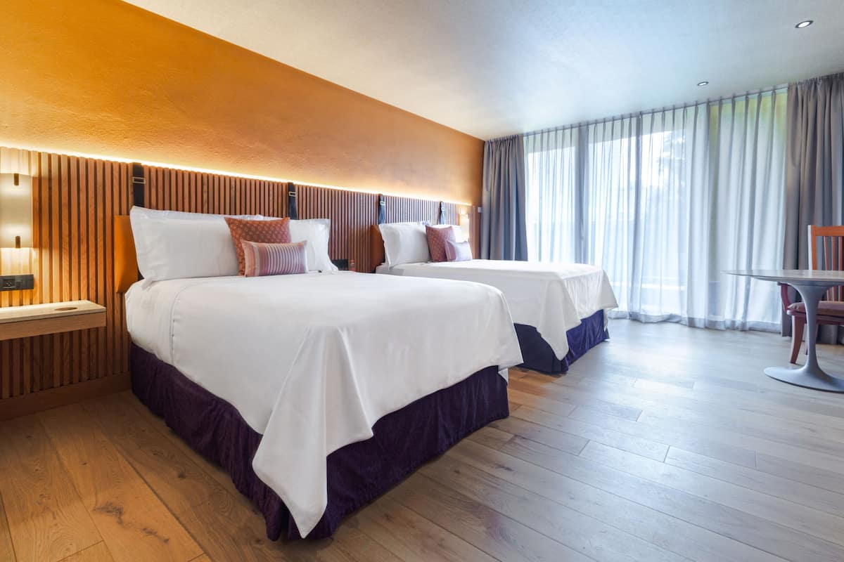 Literie de qualité supérieure, minibar, coffres-forts dans les chambres