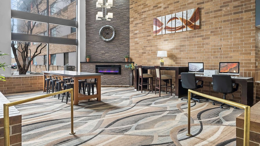Quality Inn & Suites Mall of America - MSP Airport