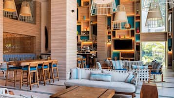 Breakfast, lunch, dinner served; international cuisine, pool views