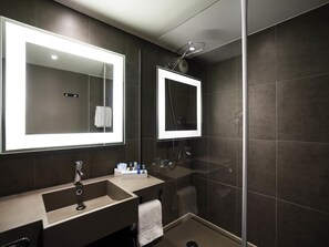 Eco-friendly toiletries, hair dryer, towels - Novotel Gent Centrum (Ghent)