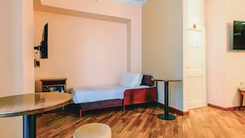 Minibar, in-room safe, desk, soundproofing