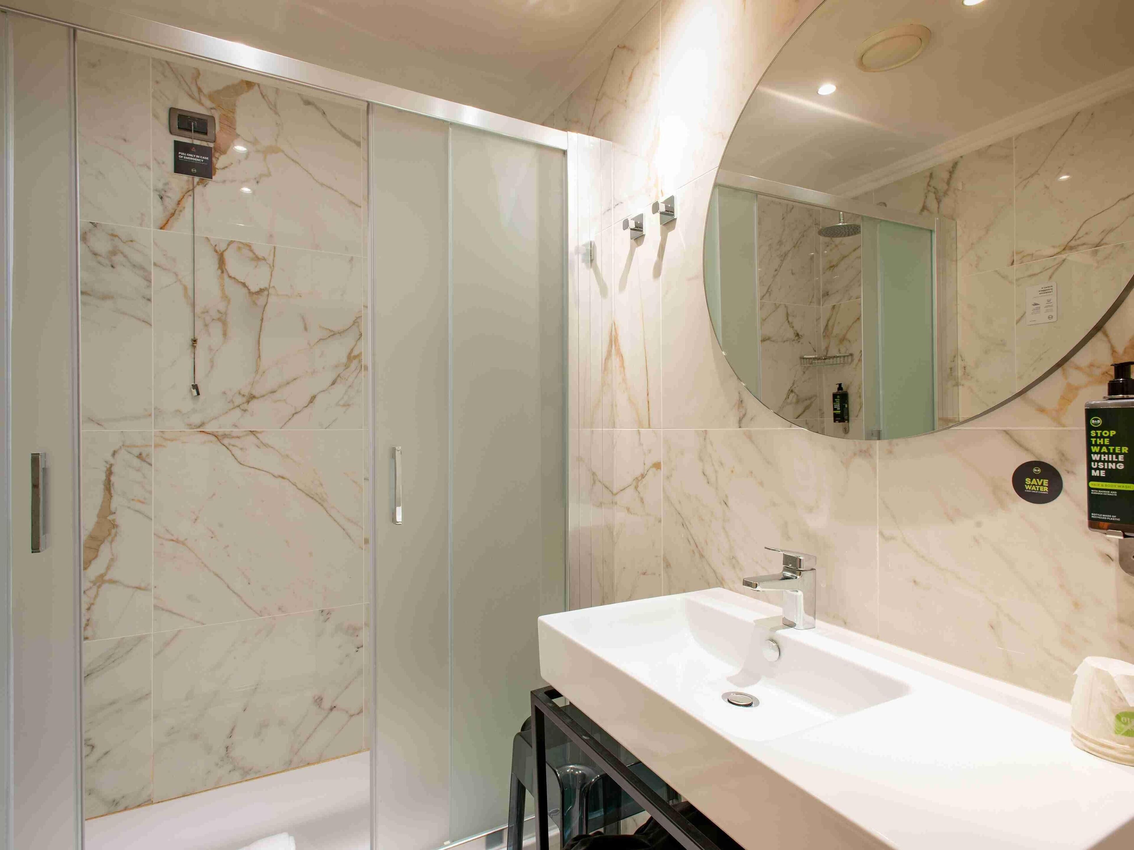 Minibar, in-room safe, desk, soundproofing