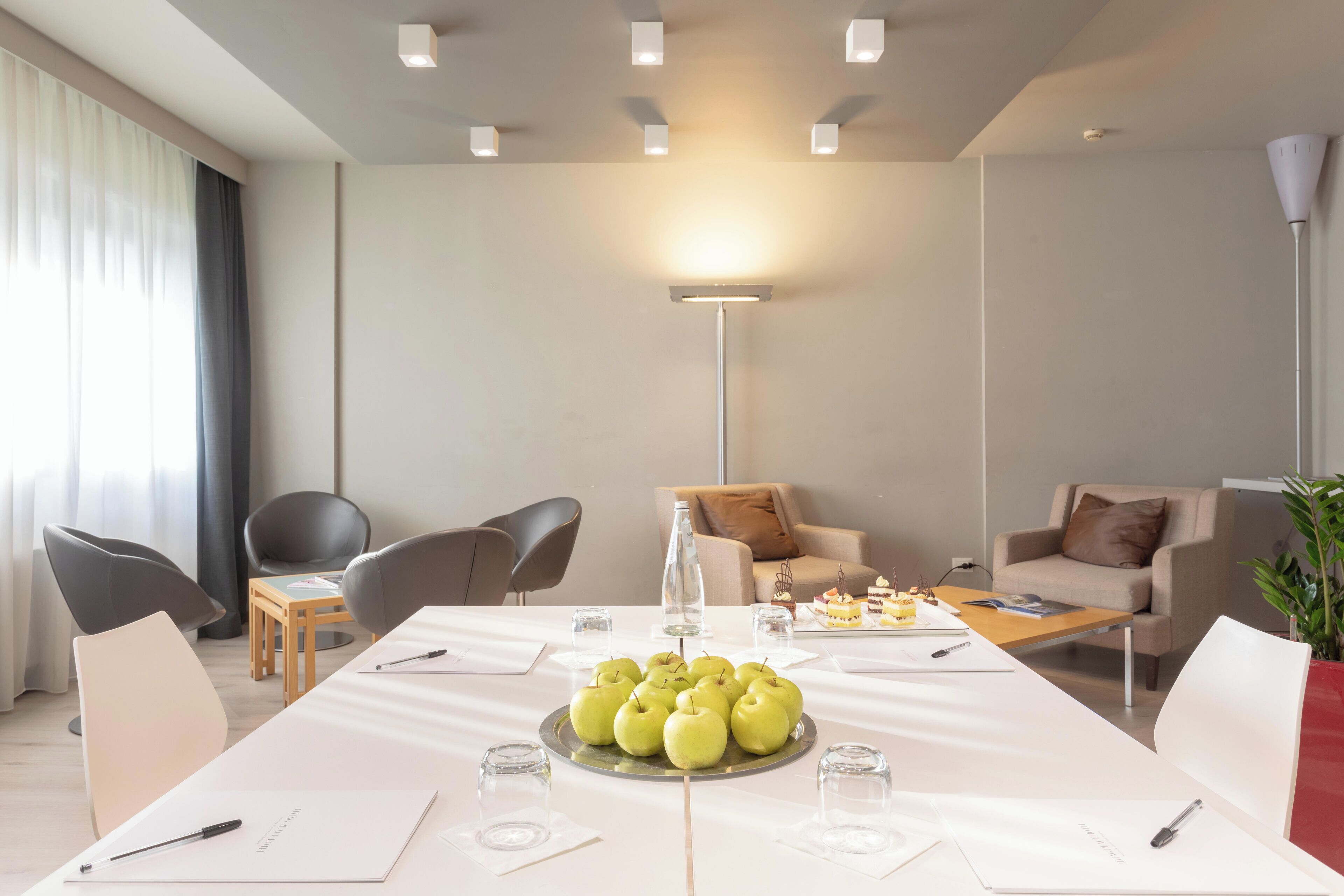 Foto - Living Place Hotel
