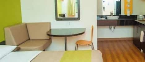 Free WiFi, bed sheets