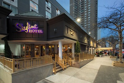Skyline Hotel