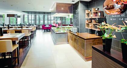 Mövenpick Hotel Zuerich-Airport