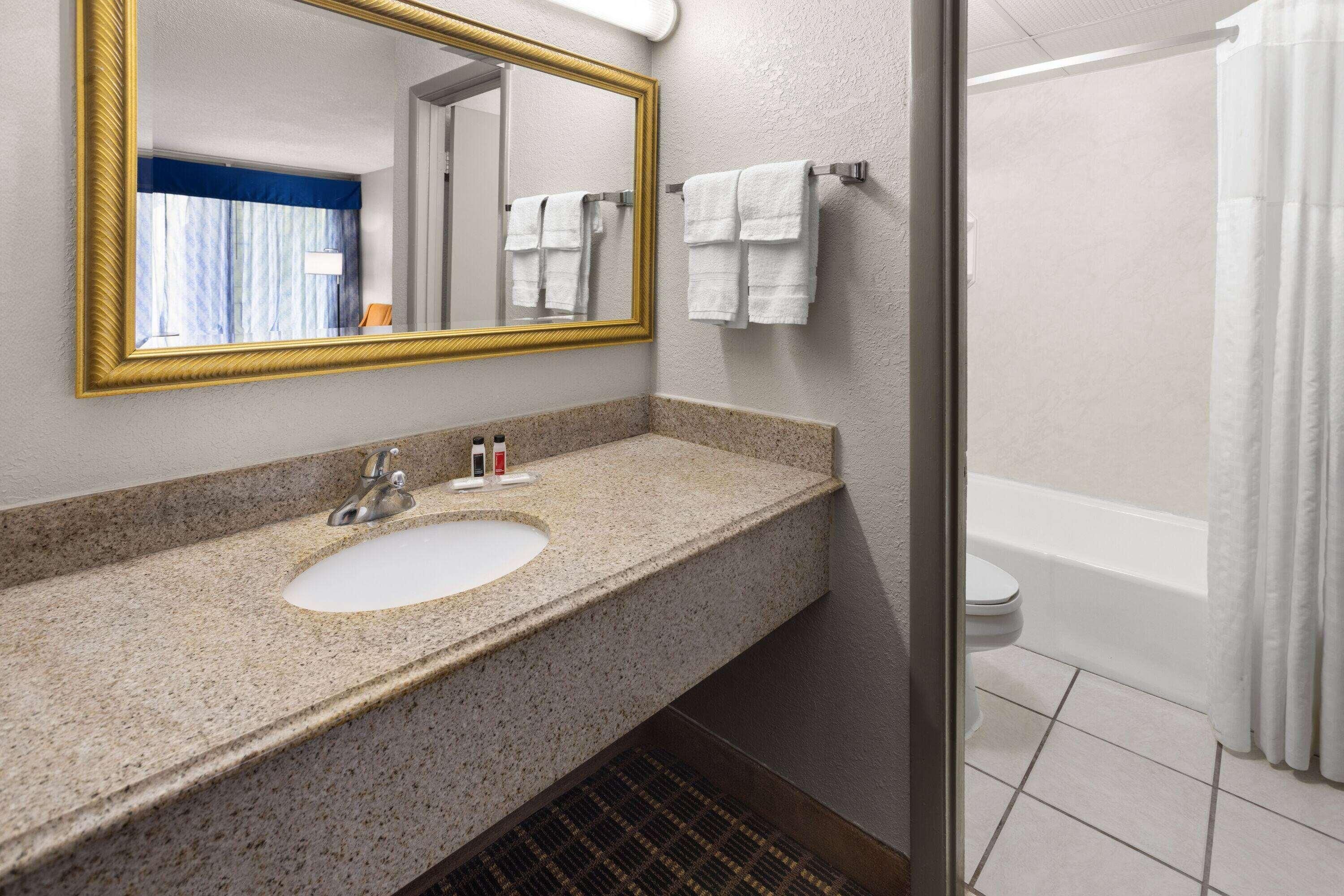 In-room safe, desk, soundproofing, iron/ironing board