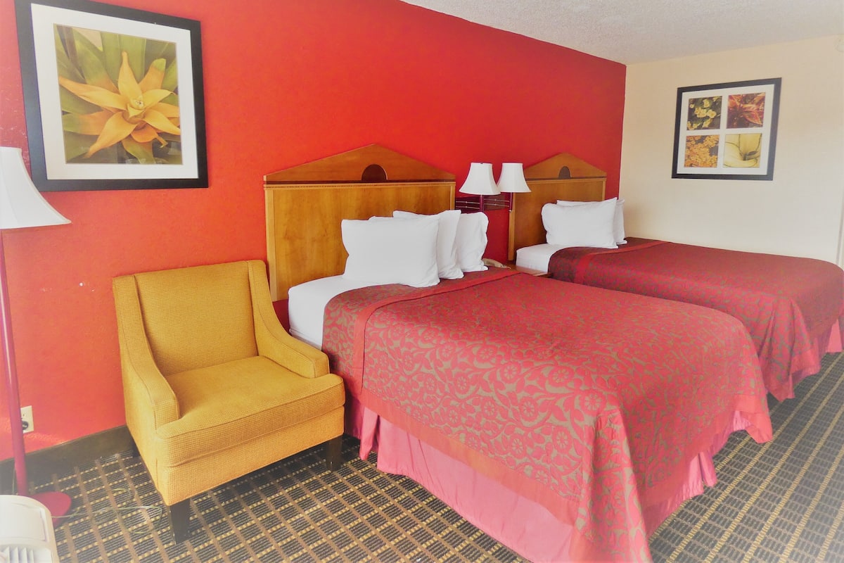 In-room safe, desk, soundproofing, iron/ironing board