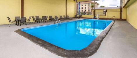 Piscine extérieure (ouverte en saison)