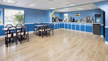 Free daily on-the-go breakfast