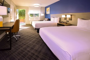 Standard Room, 2 Double Beds, Non Smoking