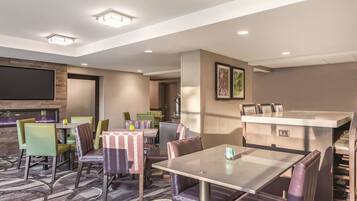 Free daily full breakfast