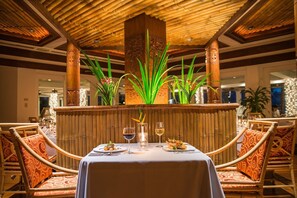 Dining - Palau Pacific Resort (Meyungs)