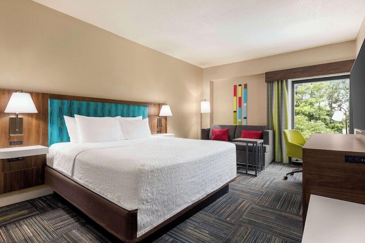 Premium bedding, pillowtop beds, in-room safe, desk