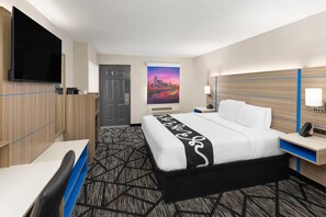 Pillow-top beds, desk, laptop workspace, blackout curtains - La Quinta Inn by Wyndham Nashville South (Nashville)
