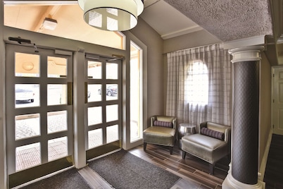 La Quinta Inn by Wyndham Nashville South
