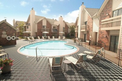 Residence Inn by Marriott Minneapolis Eden Prairie