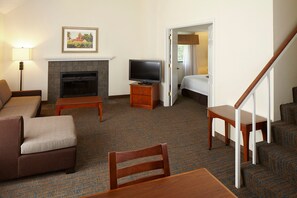43-inch TV with cable channels