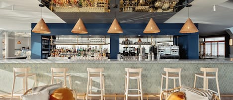 Bar (in der Unterkunft)
