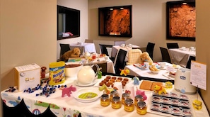 Daily buffet breakfast (EUR 12 per person)