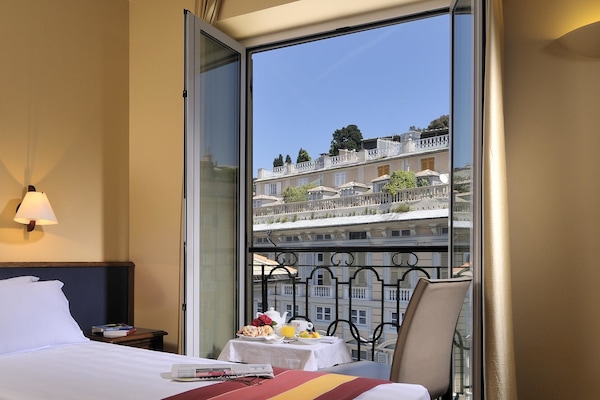 Standardzimmer, 1 Einzelbett, Nichtraucher | Daunenbettdecken, Betten mit Memory-Foam-Matratzen, Minibar, Zimmersafe