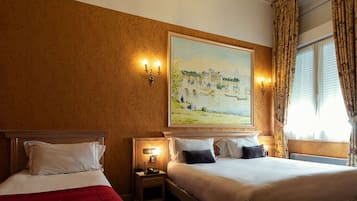Ropa de cama de alta calidad y minibar