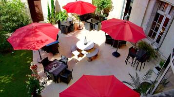 Phòng tiện nghi đơn giản, 1 giường đôi, không hút thuốc, quang cảnh vườn | Hiên