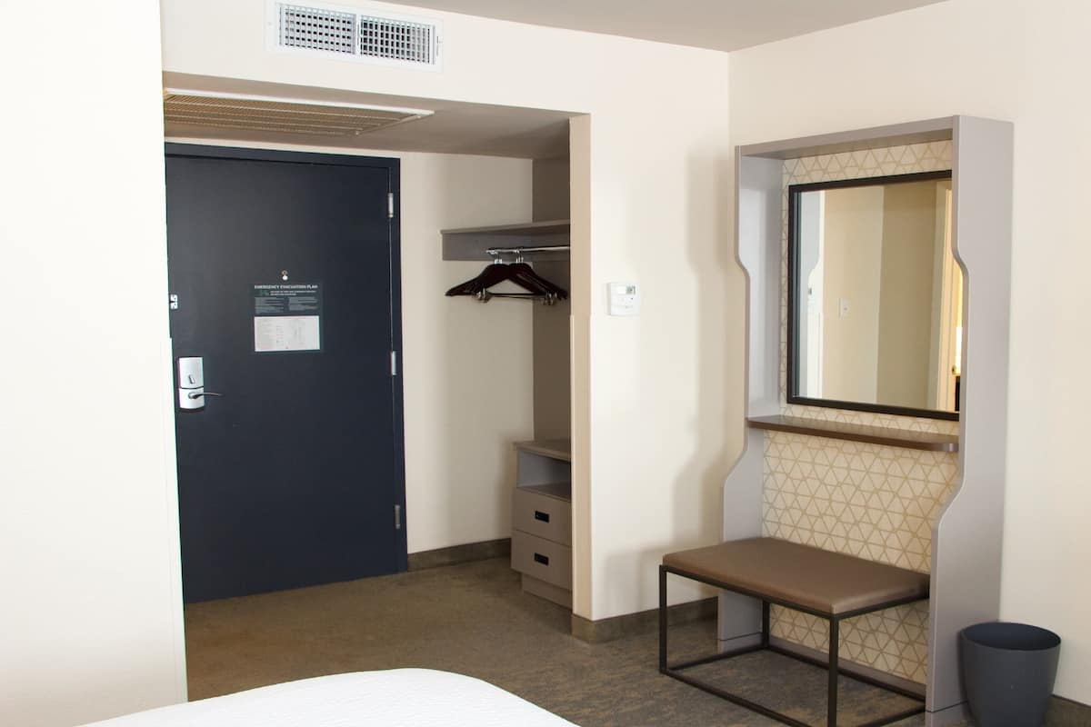 Standard Room | Kemudahan bilik